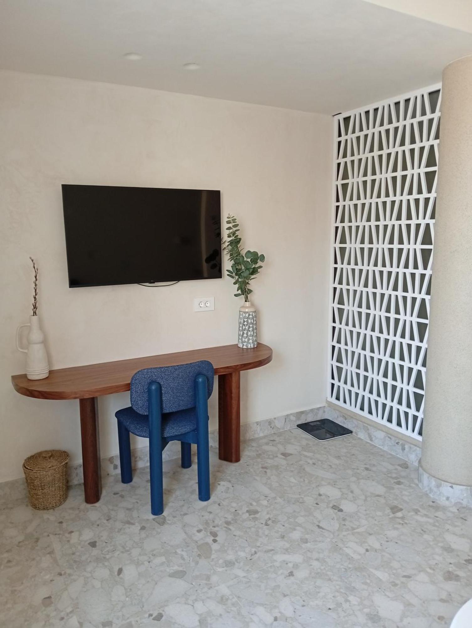 Uzenie All Suites Boutique Resort (Adults Only) Adelianos Kampos Exteriör bild